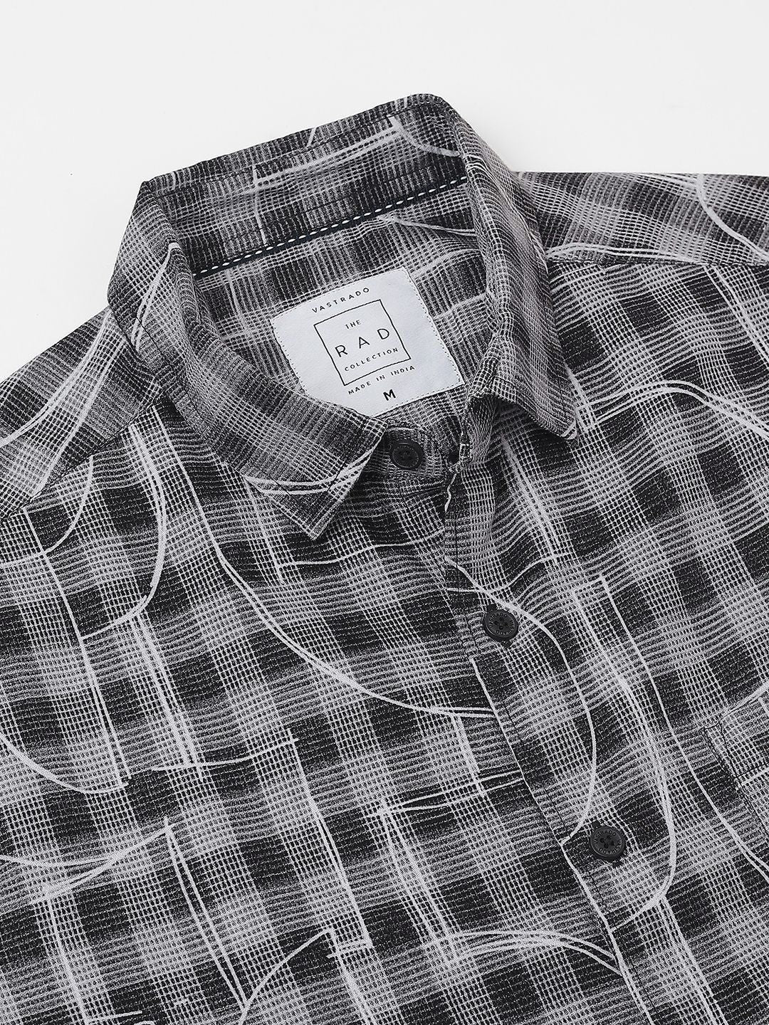 VASTRADO Men Classic Spread Collar Checked Cotton Slim Fit Casual Shirt