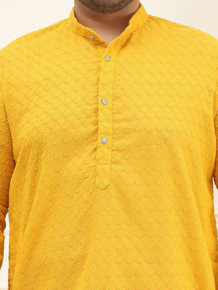 SOJANYA PLUS Plus Size Floral Embroidered Pure Cotton Straight Kurta with Pyjamas