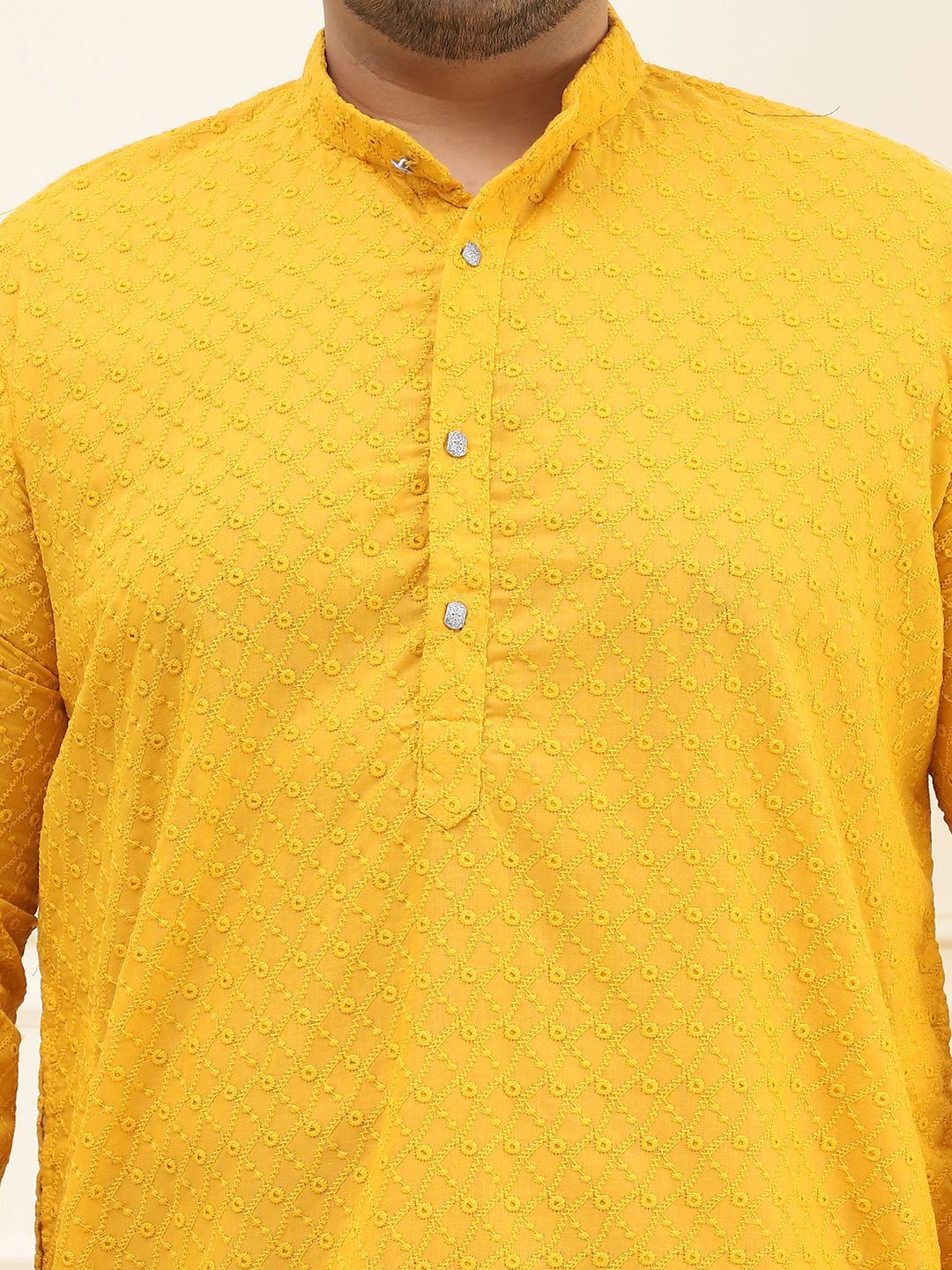 SOJANYA PLUS Plus Size Floral Embroidered Pure Cotton Straight Kurta with Pyjamas