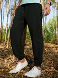 Campus Sutra Men Comfort Relaxed Fit Mid-Rise Regular Trousers