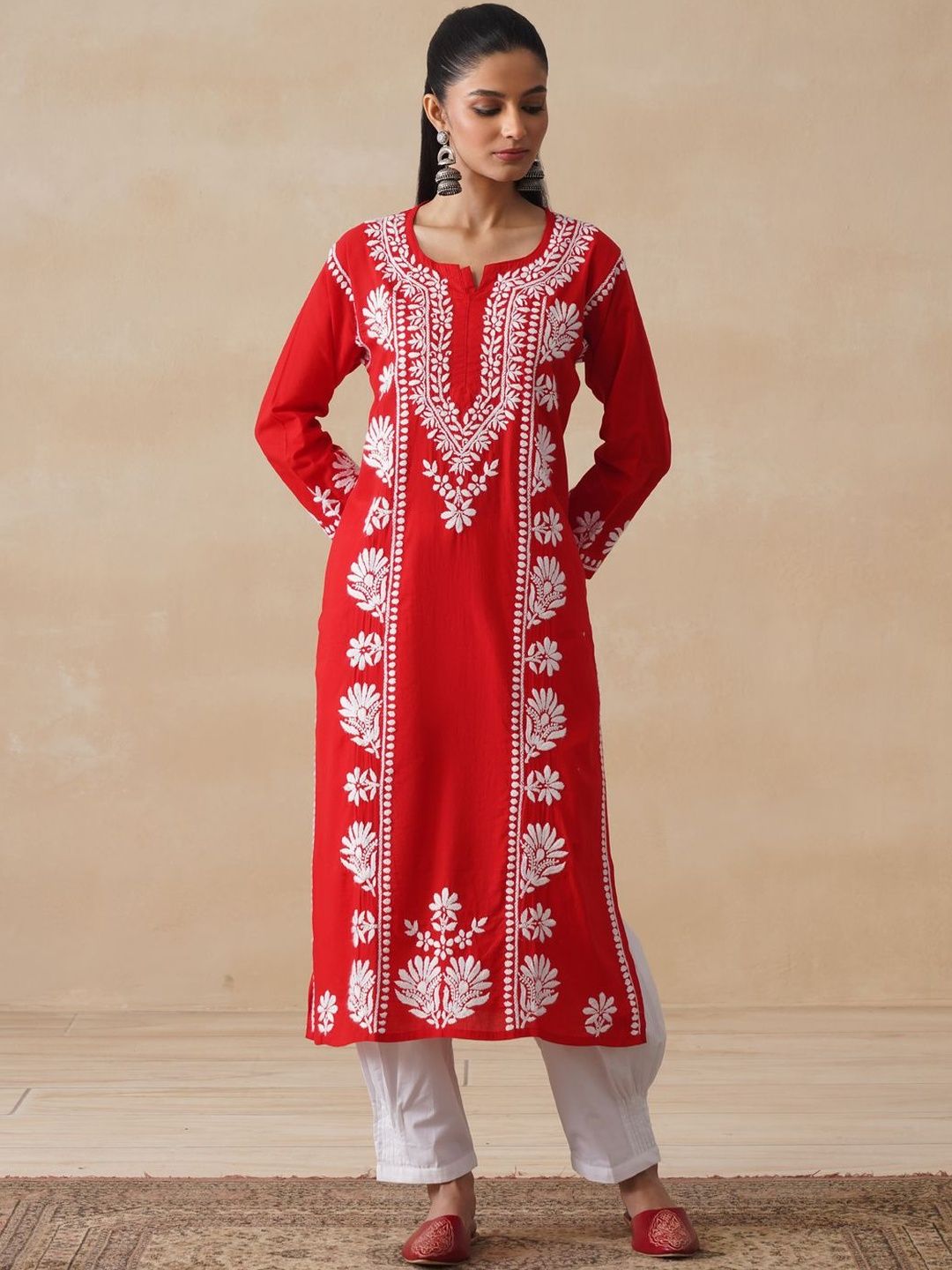 House of Chikankari Women Embroidered Chikankari Kurta