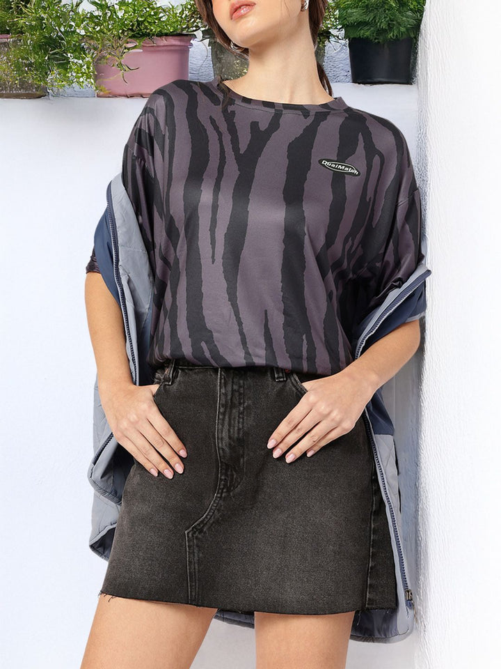 DressBerry Vibe Check Printed Oversized T-shirt