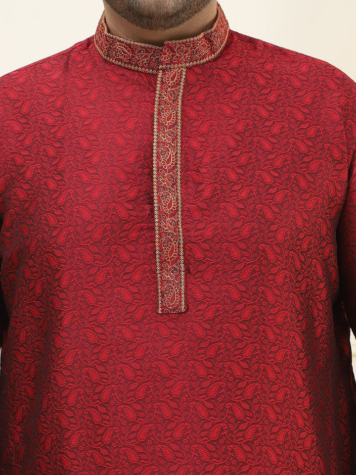 SOJANYA PLUS Floral Woven Design Mandarin Collar Regular Straight Kurta with Pyjamas