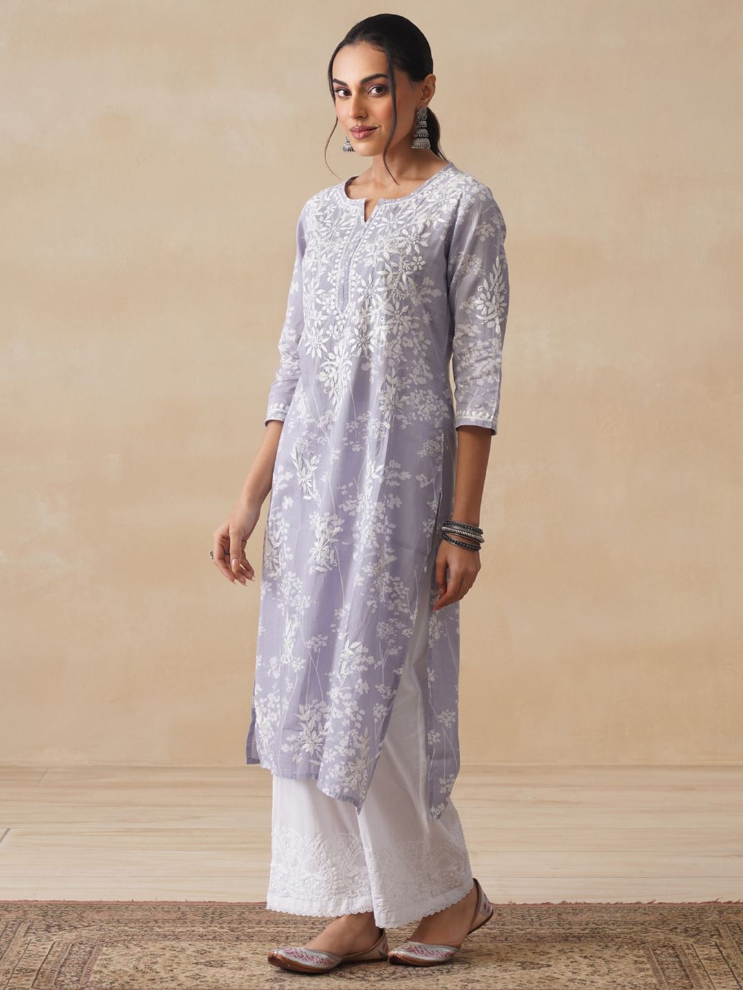 House of Chikankari Women Grey Mulmul Chikankari Embroidered Kurta