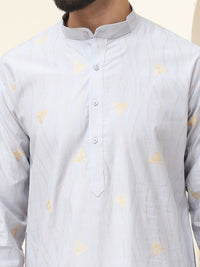 SOJANYA Geometric Woven Design Mandarin Collar Silk Cotton Straight Kurta dengan Piyama