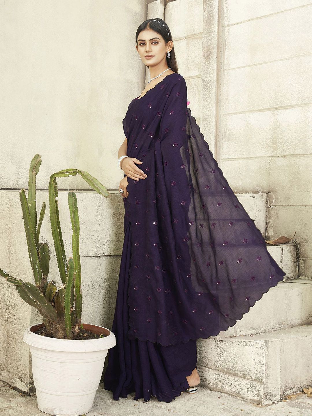 Tikhi Imli Embroidered Mirror Work Saree