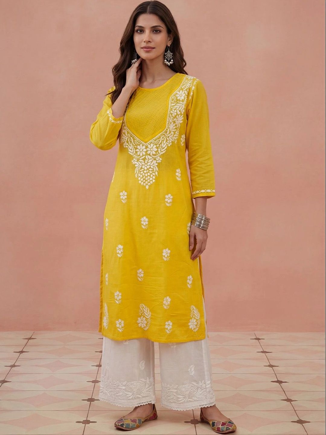 House of Chikankari Women Floral Embroidered Thread Work Kurta