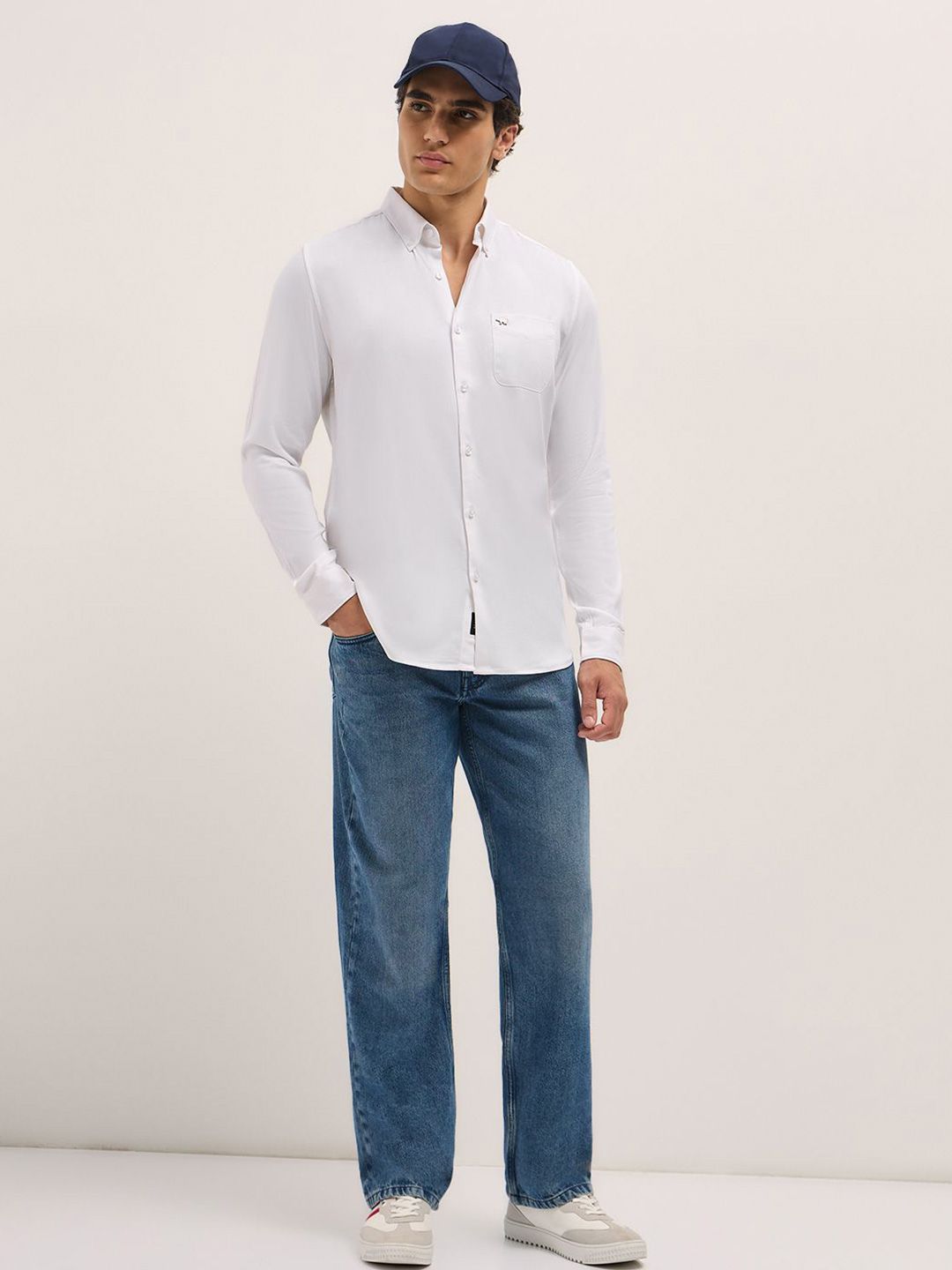 THE BEAR HOUSE Men Slim Fit Opaque Casual Shirt