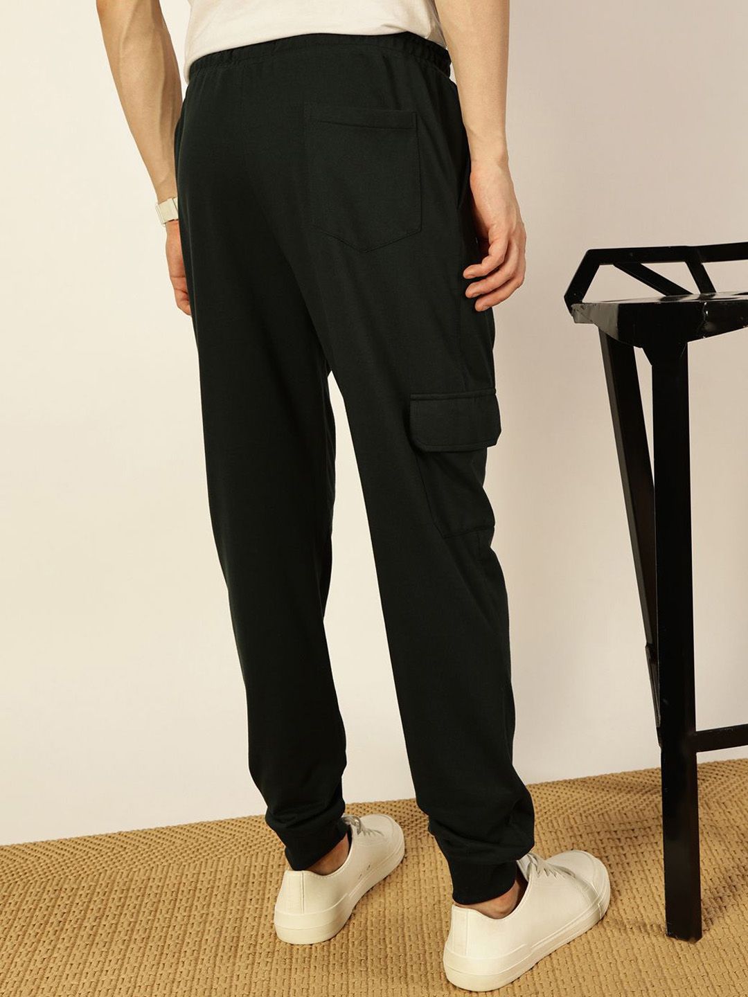 Thomas Scott Men Mid-Rise Track Pants