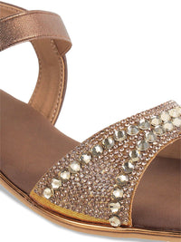 Mochi Women Embellished Flatform