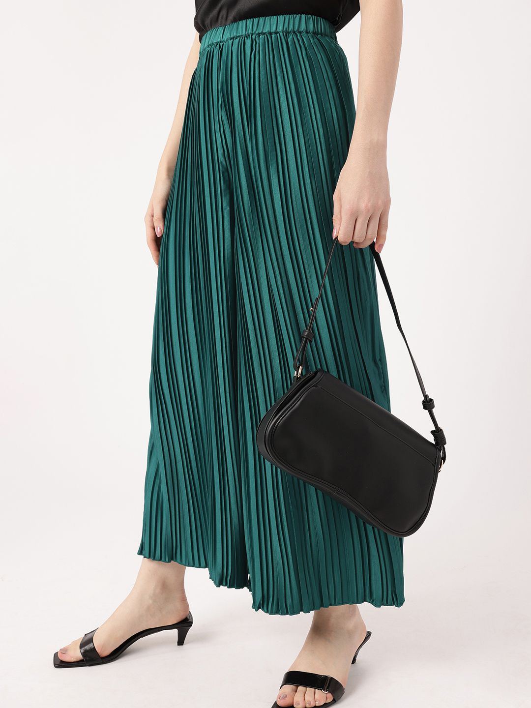 DressBerry Women City Glamour Accordion Pleats Wide Leg Trousers