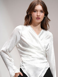 ESPYR By Tokyo Talkies Women Solid Ruched Top