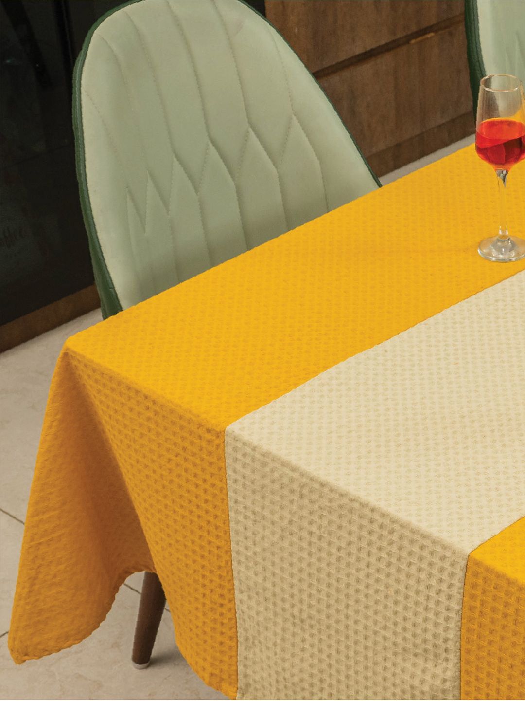 URBAN SPACE Mustard & Beige Geometric Printed Anti-Slip Cotton 6-Seater Table Cover