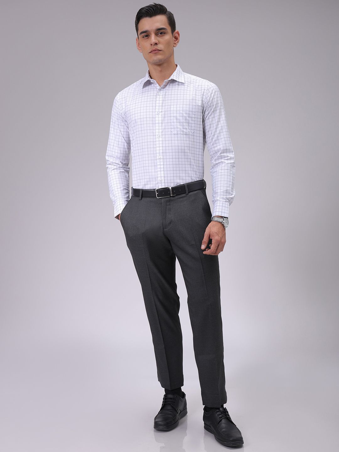 The Indian Garage Co. X Luxe Men Cutaway Collar Checked Slim Fit Formal Shirt