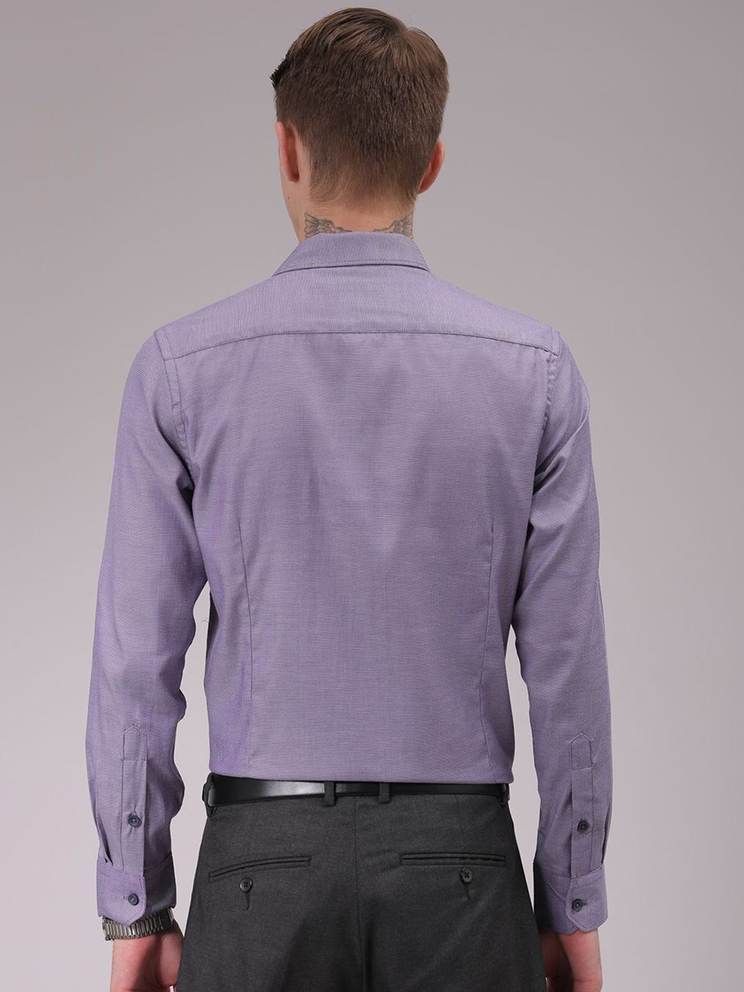 The Indian Garage Co. X Luxe Men Cutaway Collar Solid Slim Fit Formal Shirt