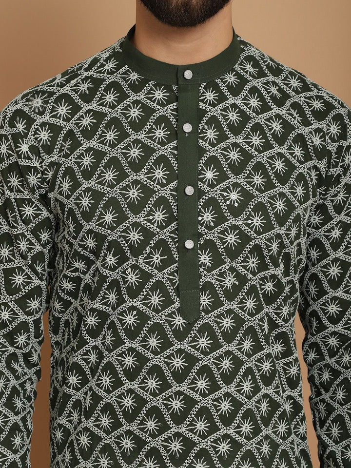 Anouk Men Green Geometric Thread Work Pathani Kurta