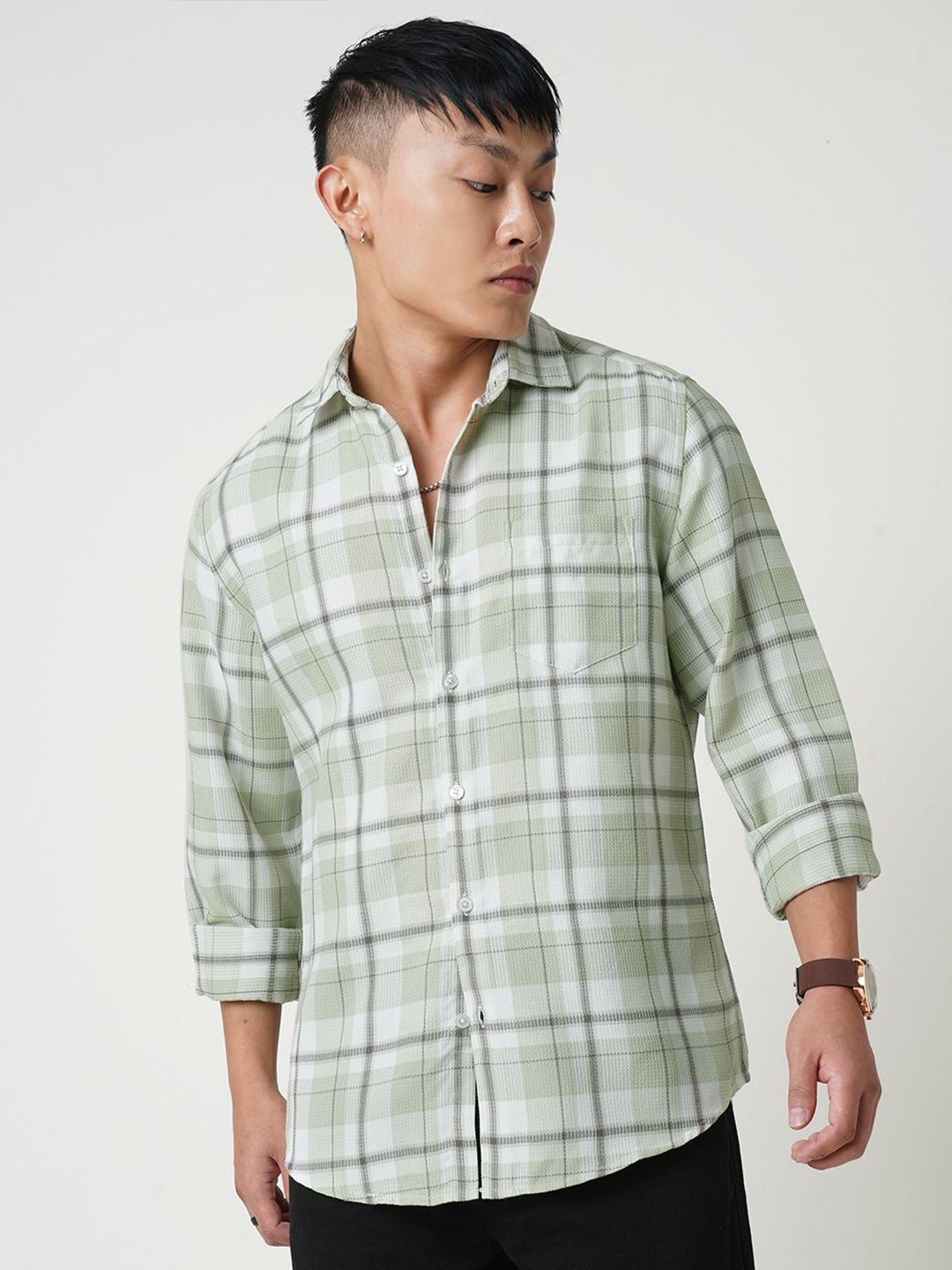 VASTRADO Men Classic Spread Collar Checked Cotton Slim Fit Casual Shirt