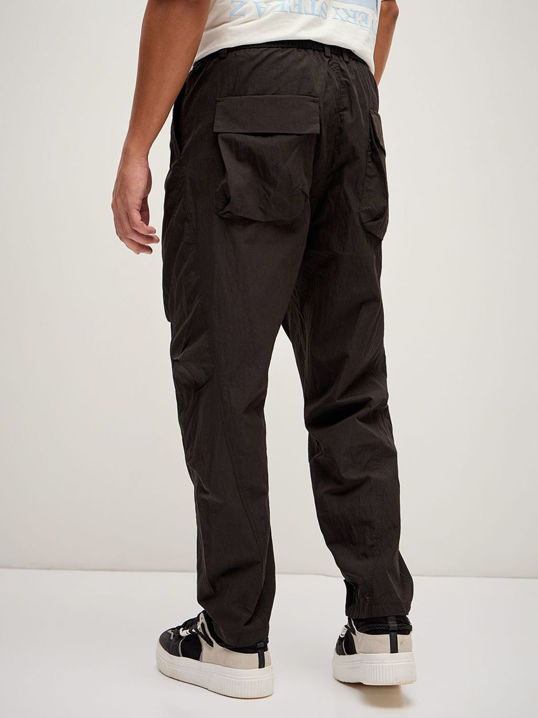THE BEAR HOUSE Men Solid Loose Fit Mid Rise Trouser