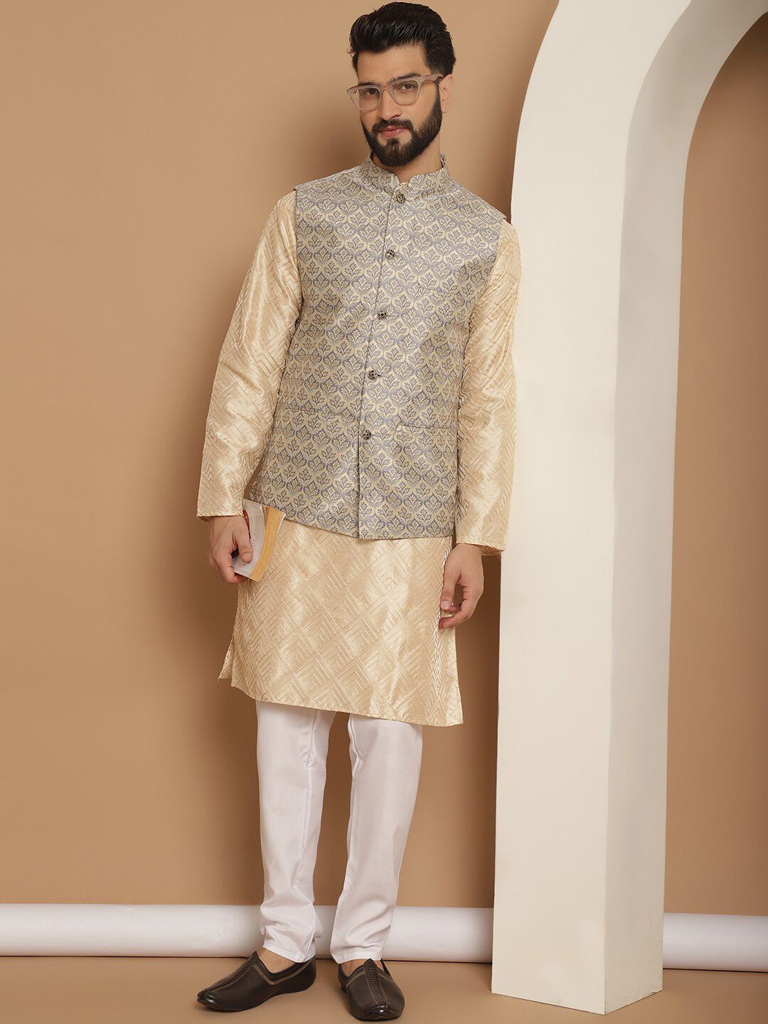 Anouk Embroidered Regular Thread Work Kurta Churidar with Nehru jacket