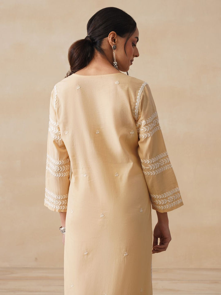 House of Chikankari Women Beige Cotton Chikankari Embroidered Kurta