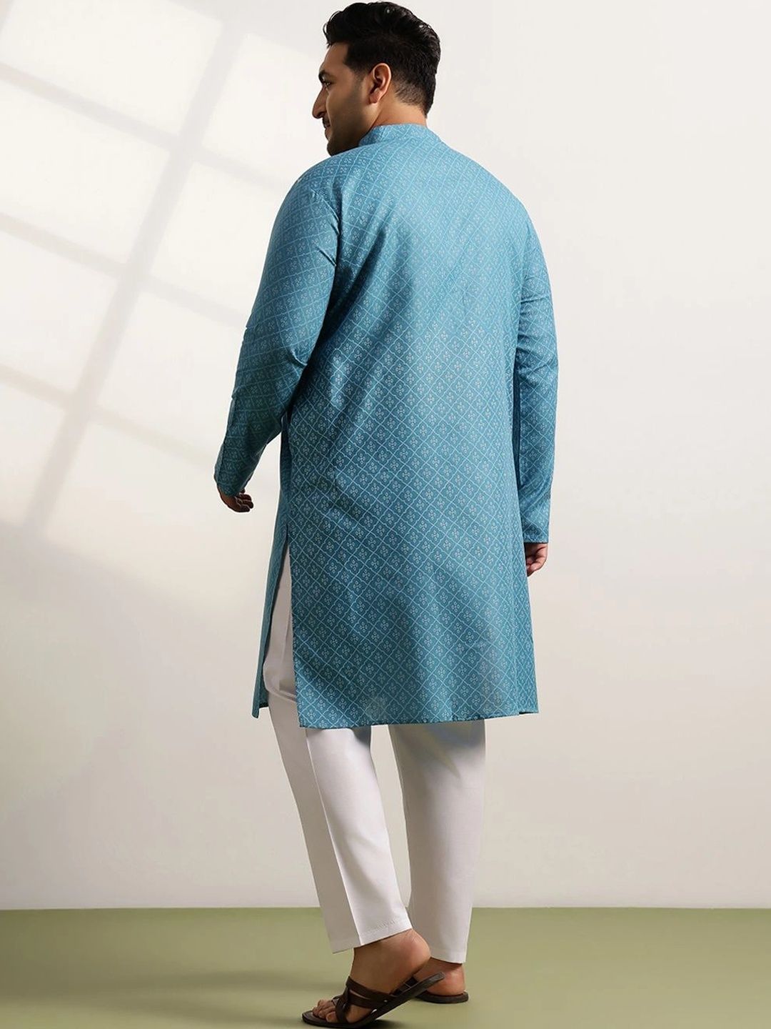 SOJANYA PLUS Men Printed Regular Kurta with Trousers