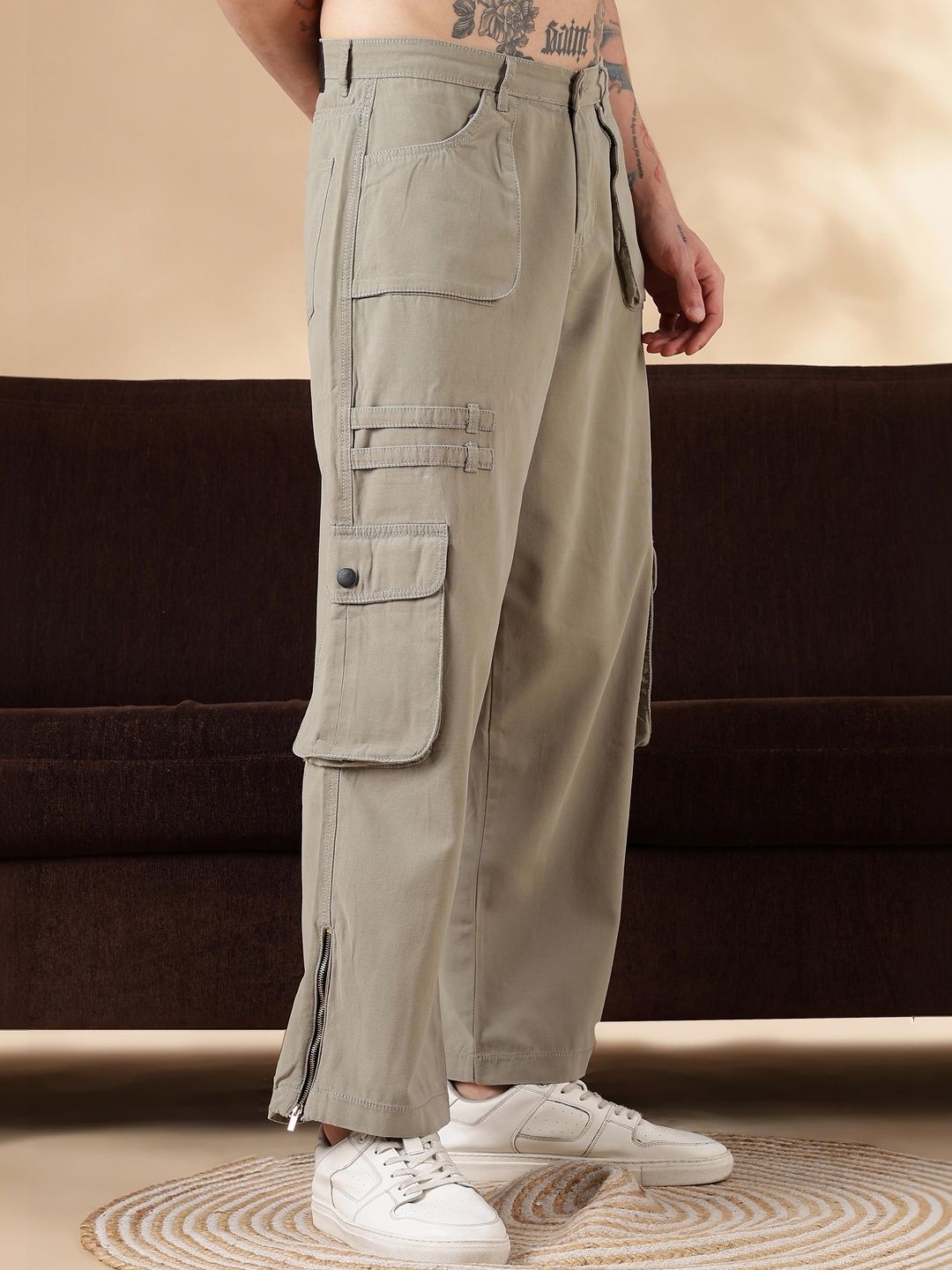 Eszett Men Easy Wash Cargos Seluar