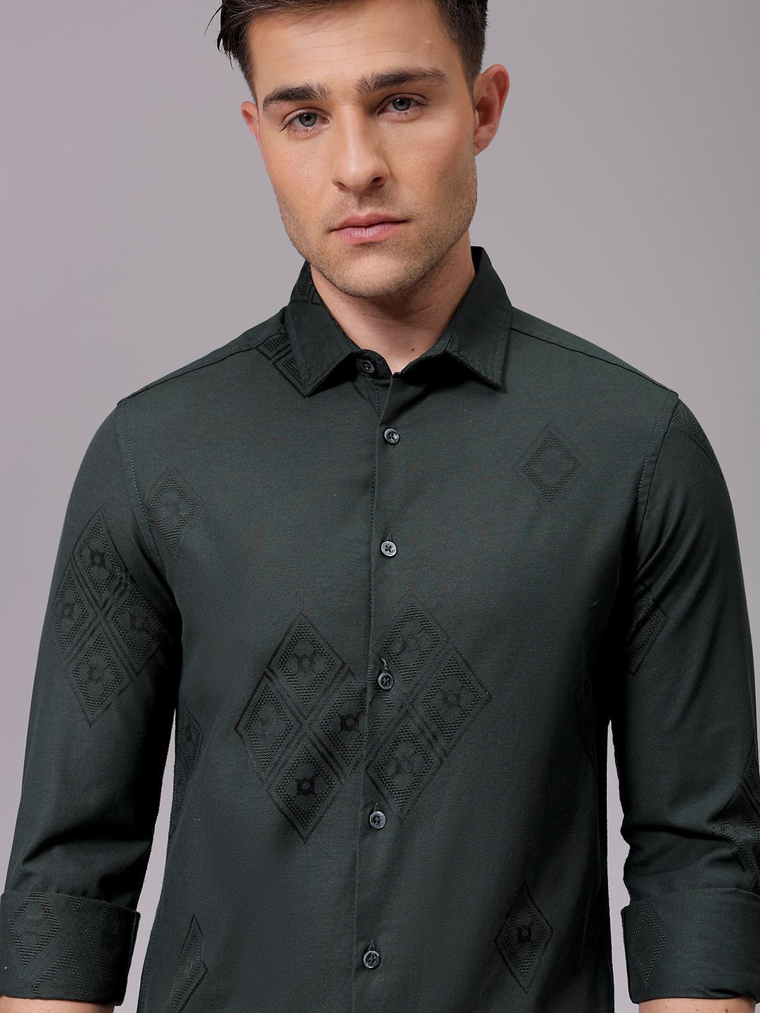 The Indian Garage Co Men Slim Fit Opaque Party Shirt