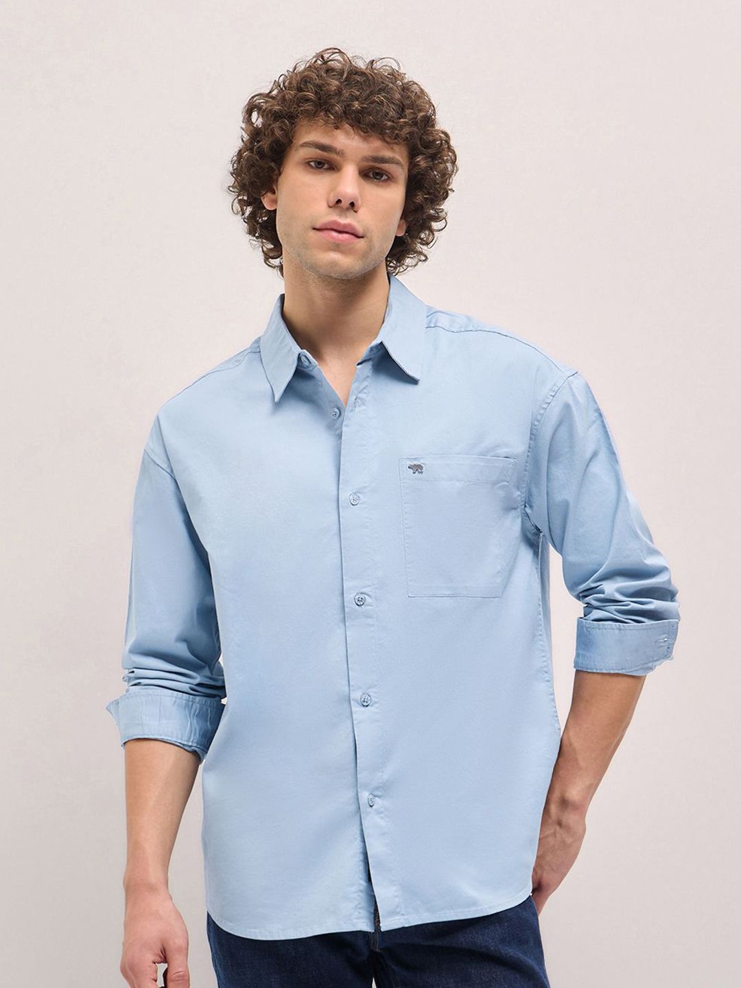 THE BEAR HOUSE Men Spread Collar Solid Cotton Relaxed Fit Casual Shirt