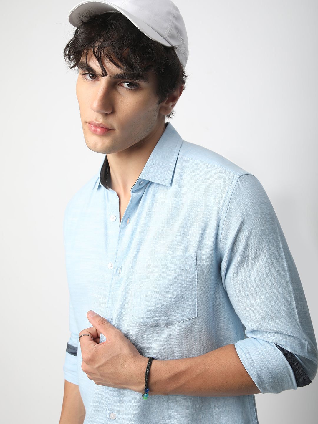 VASTRADO Men Classic Cutaway Collar Textured Cotton Slim Fit Casual Shirt