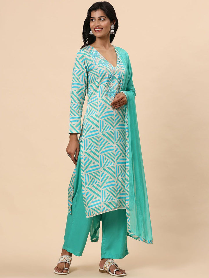 Mamicha Women Printed Regular Beads and Stones Pure Cotton Kurta with Trousers & With Dupatta