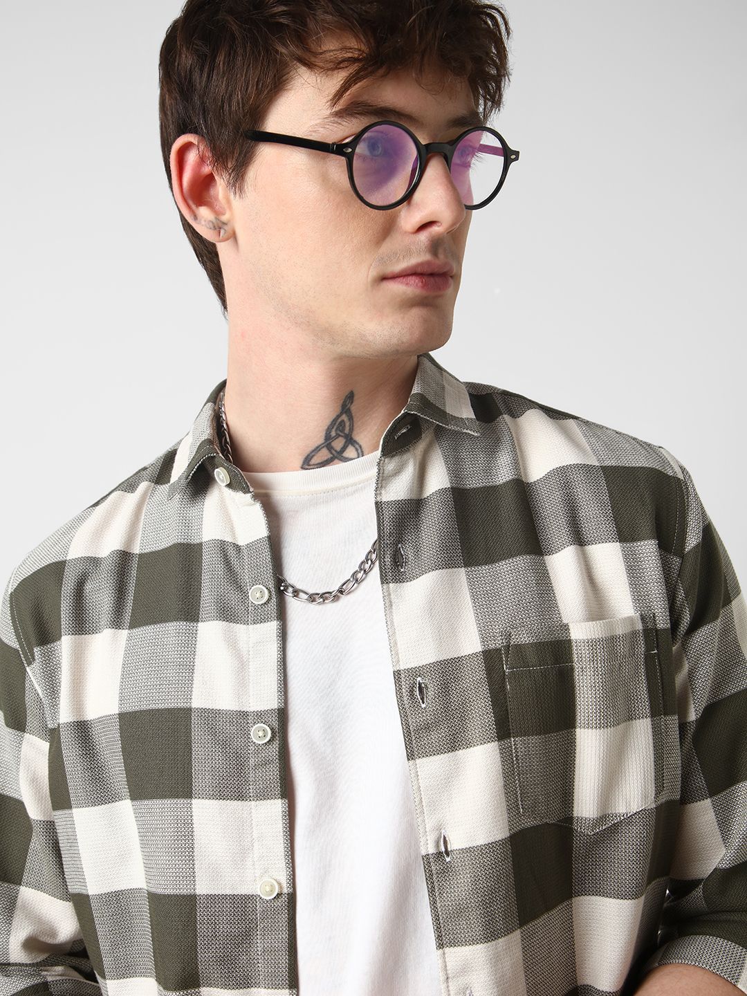 VASTRADO Men Classic Slim Fit Gingham Checks Opaque Checked Casual Shirt