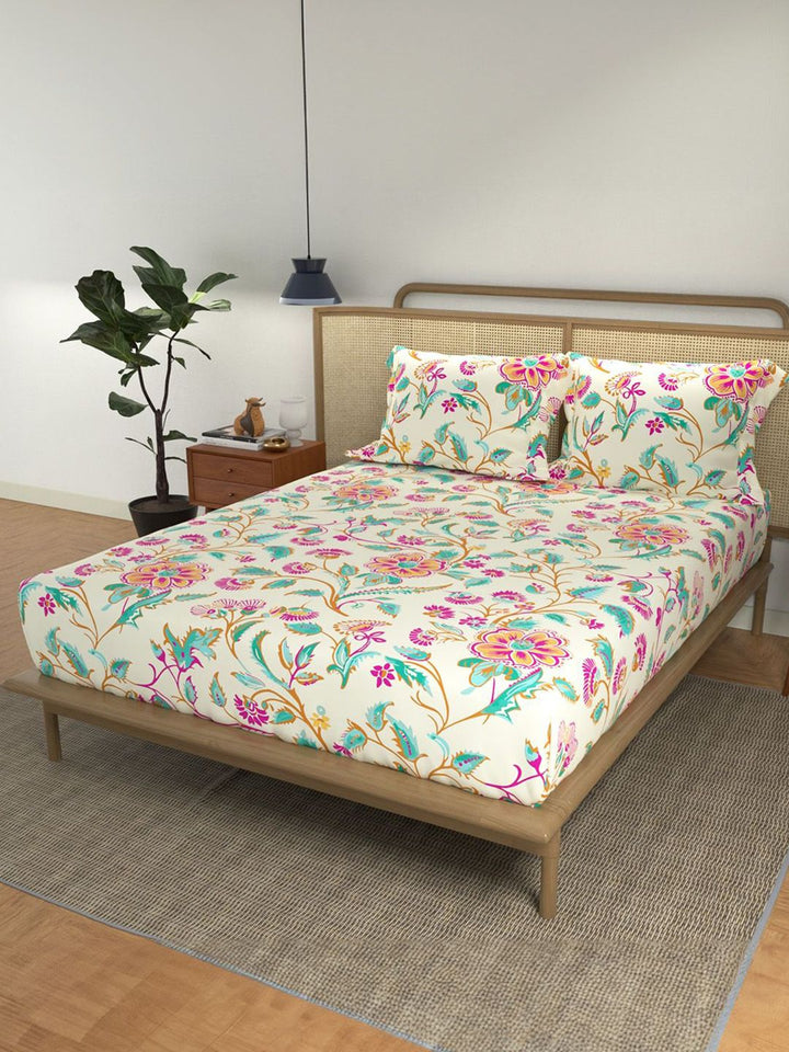 URBAN SPACE Off White Floral Printed 144 TC Cotton Queen Bedsheet with 2 Pillow Covers