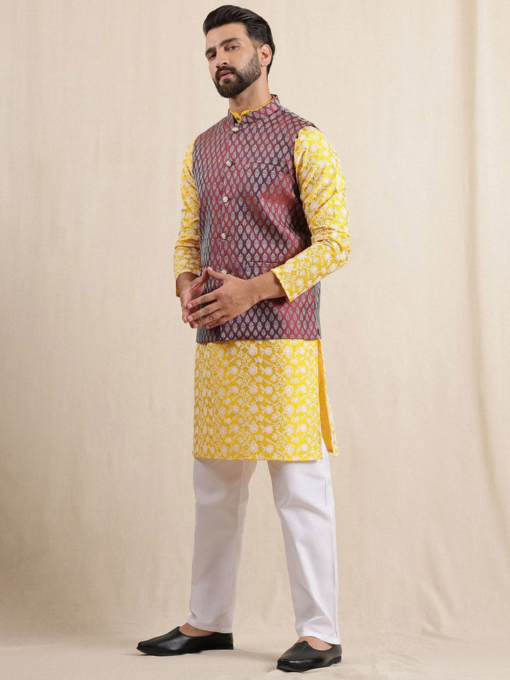 Anouk Men Floral Embroidered Kurta with Pyjama & Nehru jacket