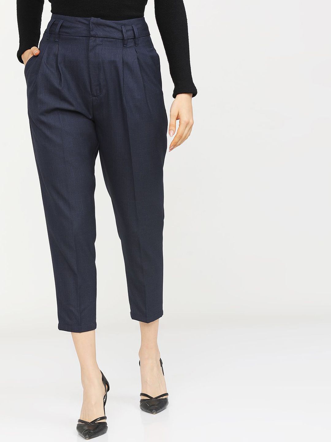 Tokyo Talkies Women Slim Fit Crop Trousers