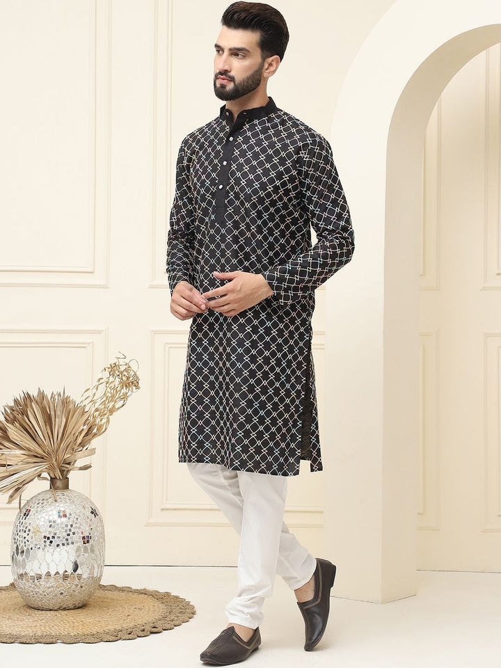 SOJANYA Geometric Embroidered Thread Work Silk Cotton Straight Kurta with Pyjamas