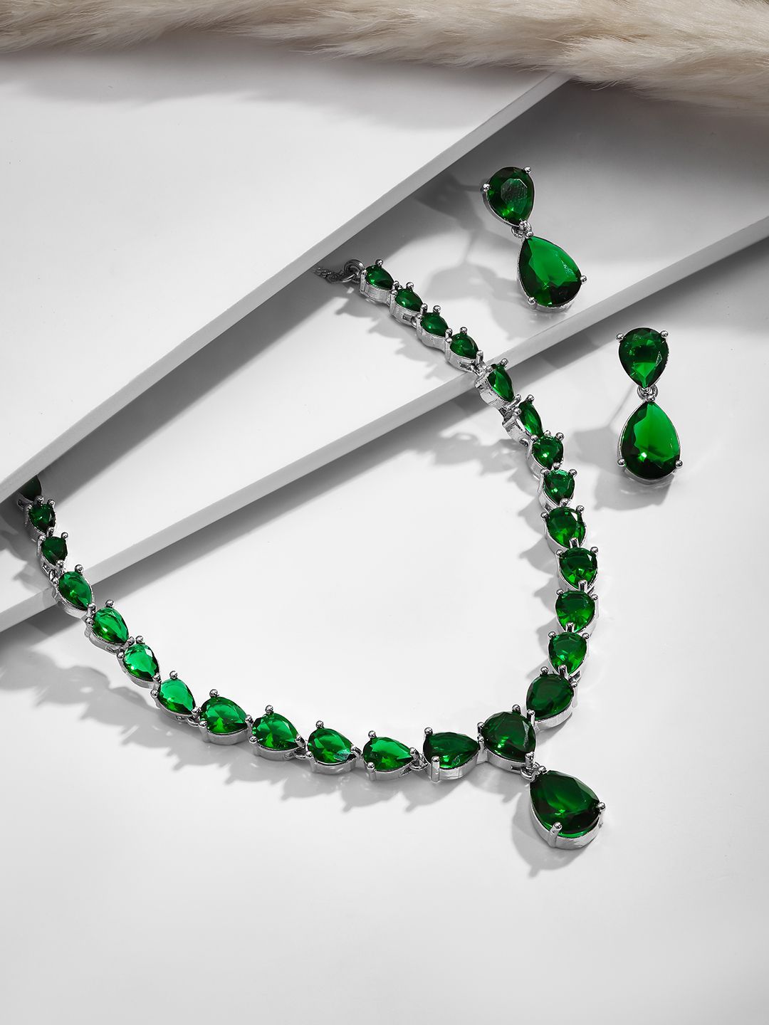 Rubans Rhodium-Plated Crystal Emerald Studded Jewellery Set