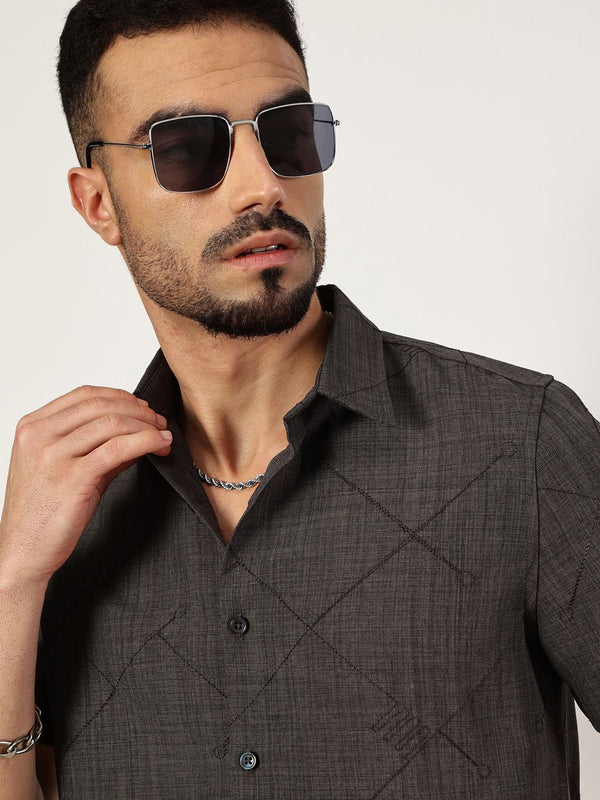 Thomas Scott Men Premium Spread Collar Checked Slim Fit Casual Shirt