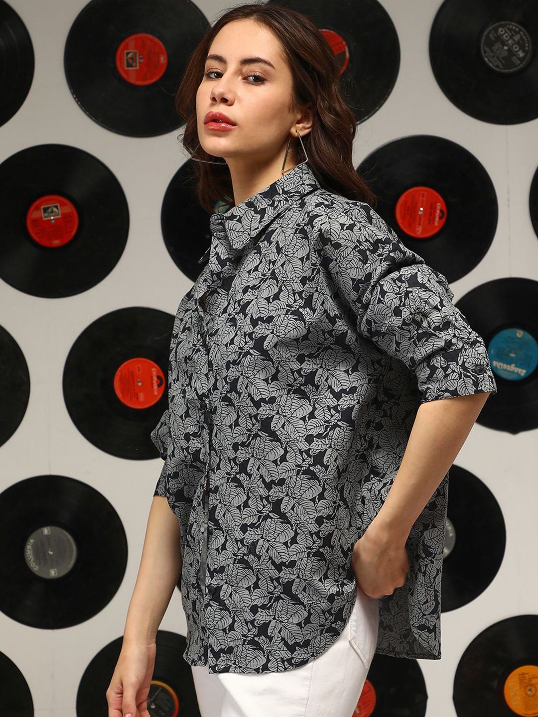 Campus Sutra Women Comfort Opaque Printed Casual Shirt
