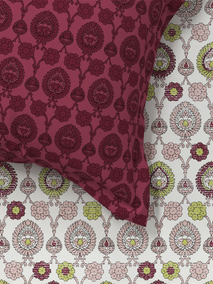 TRIDENT Advait Lime Carnival Flat 144TC Queen Cotton Bedsheet Set