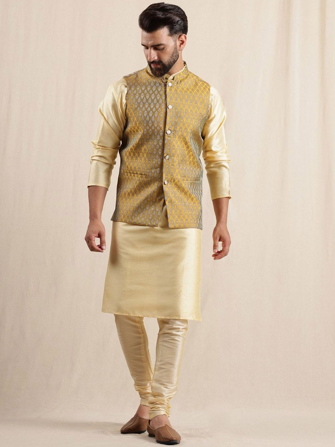 Anouk Men Regular Kurta with Pyjamas With Woven Nehru Jacket