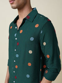 Thomas Scott Men Premium Fit Spread Collar Solid Casual Shirt