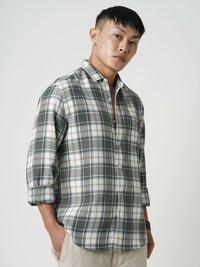 VASTRADO Men Classic Spread Collar Checked Cotton Slim Fit Casual Shirt