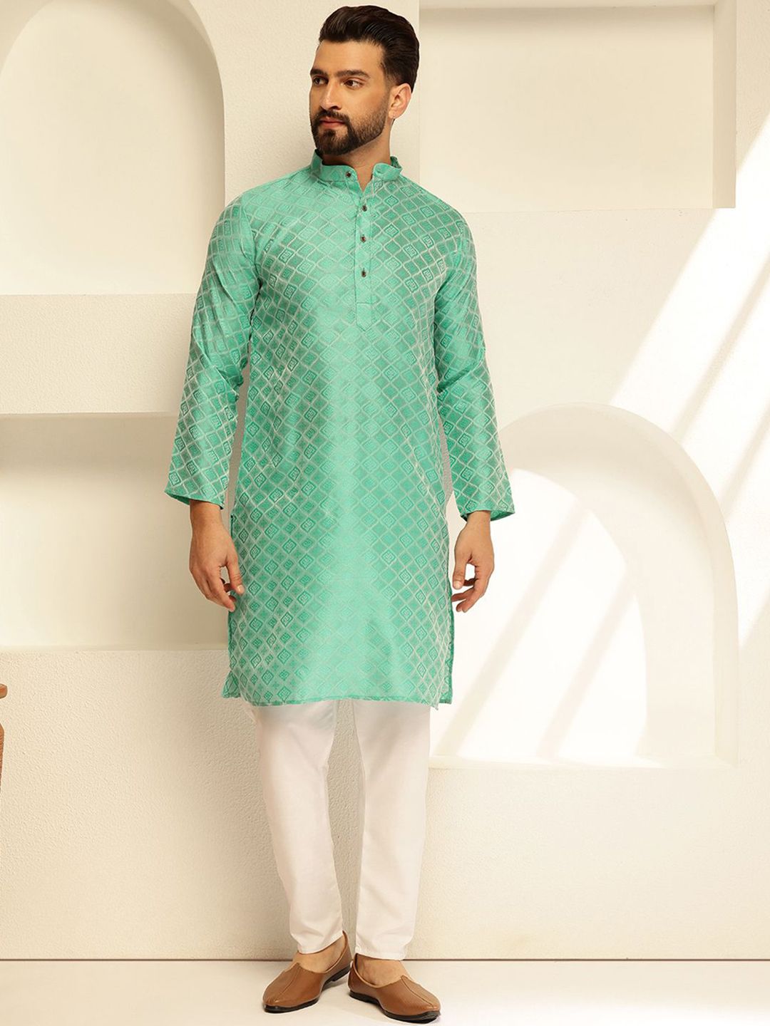 SOJANYA Rekaan Tenunan Kolar Mandarin Kurta Lurus