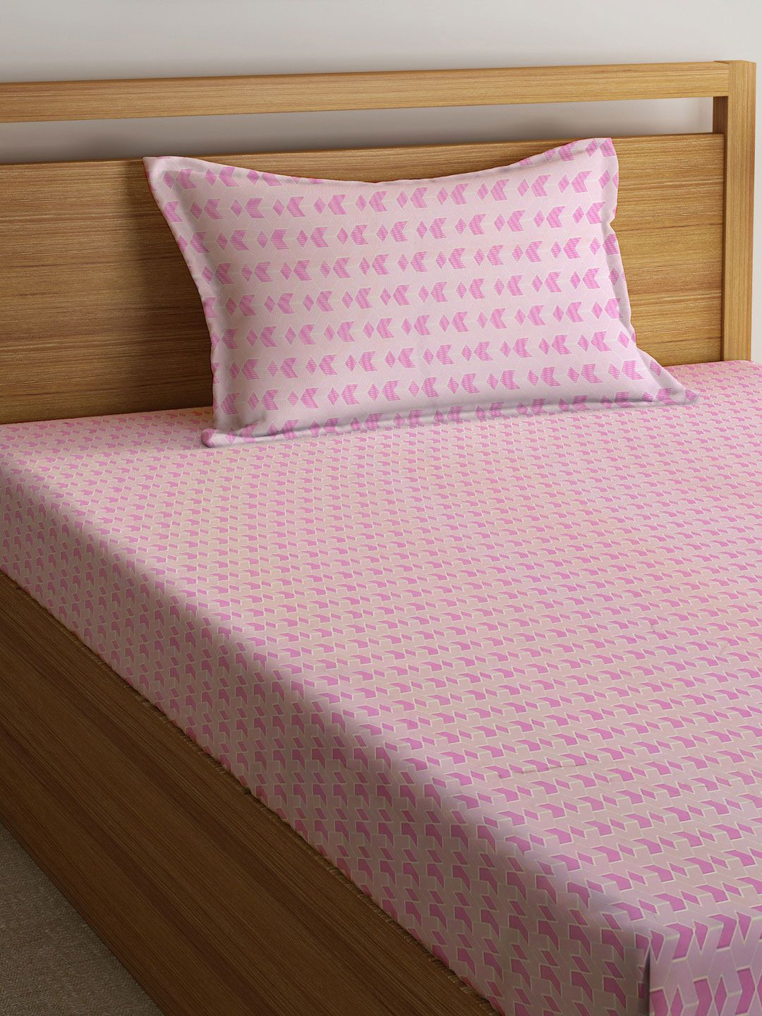 KLOTTHE Pink Geometric Printed 300TC Single Bedsheet With 1 Pillow Cover