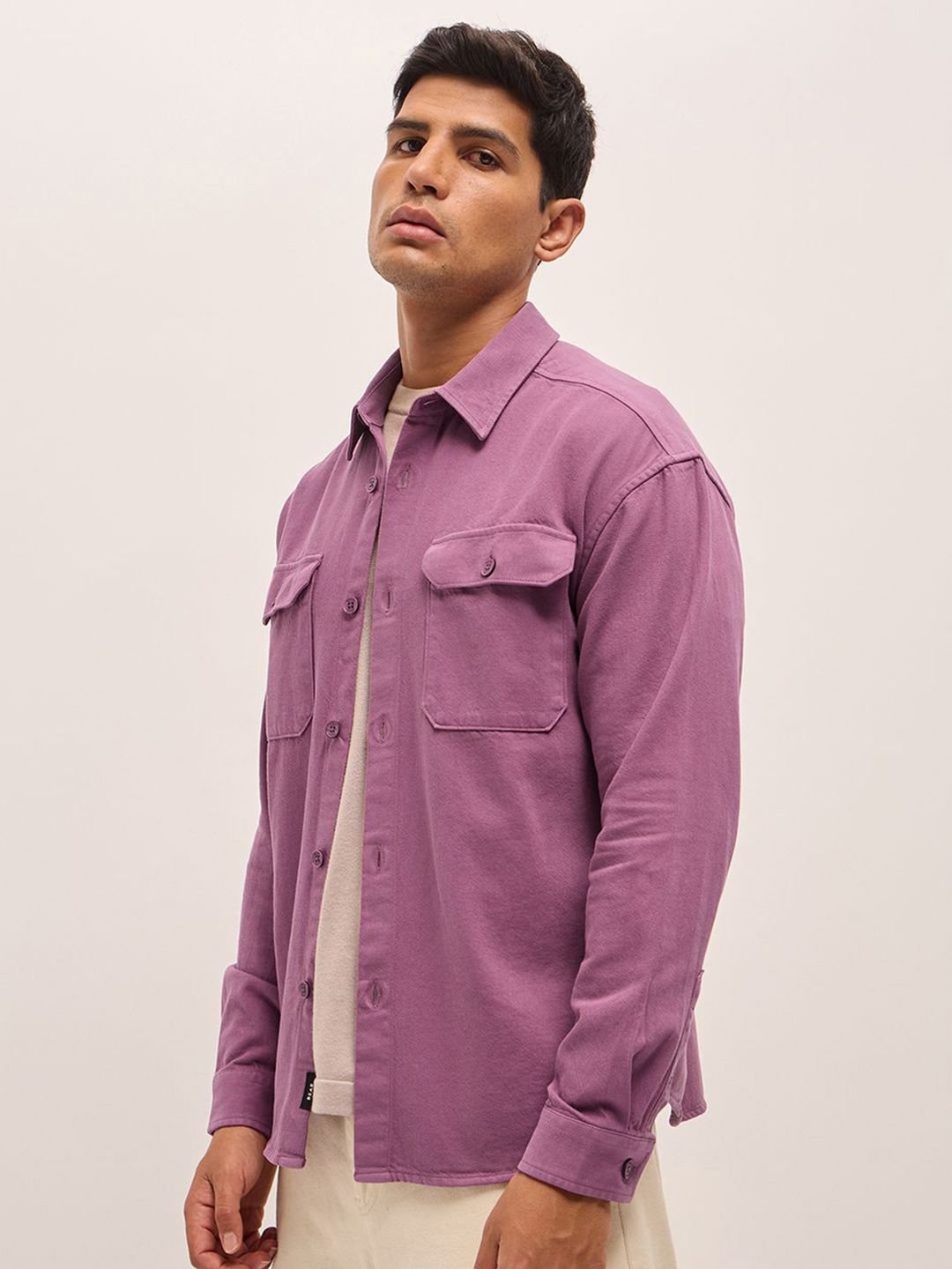 THE BEAR HOUSE Men Spread Collar Solid Cotton Relaxed Fit Casual Shirt