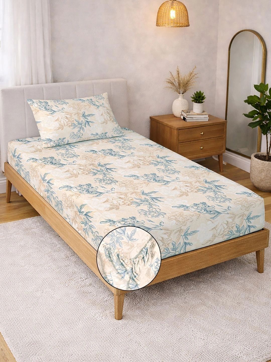 KLOTTHE Cream-Coloured Floral 300 TC Single Bedsheet with 1 Pillow Covers