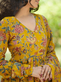 KALINI Women Floral Printed Regular Kurta with Trousers & With Dupatta