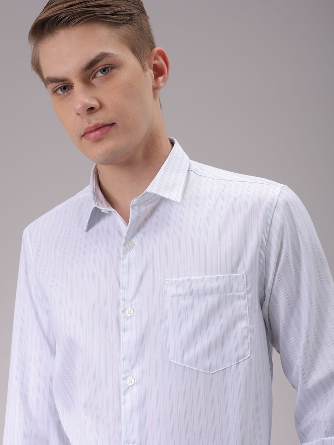 The Indian Garage Co. X Luxe Men Cutaway Collar Vertical Striped Slim Fit Formal Shirt