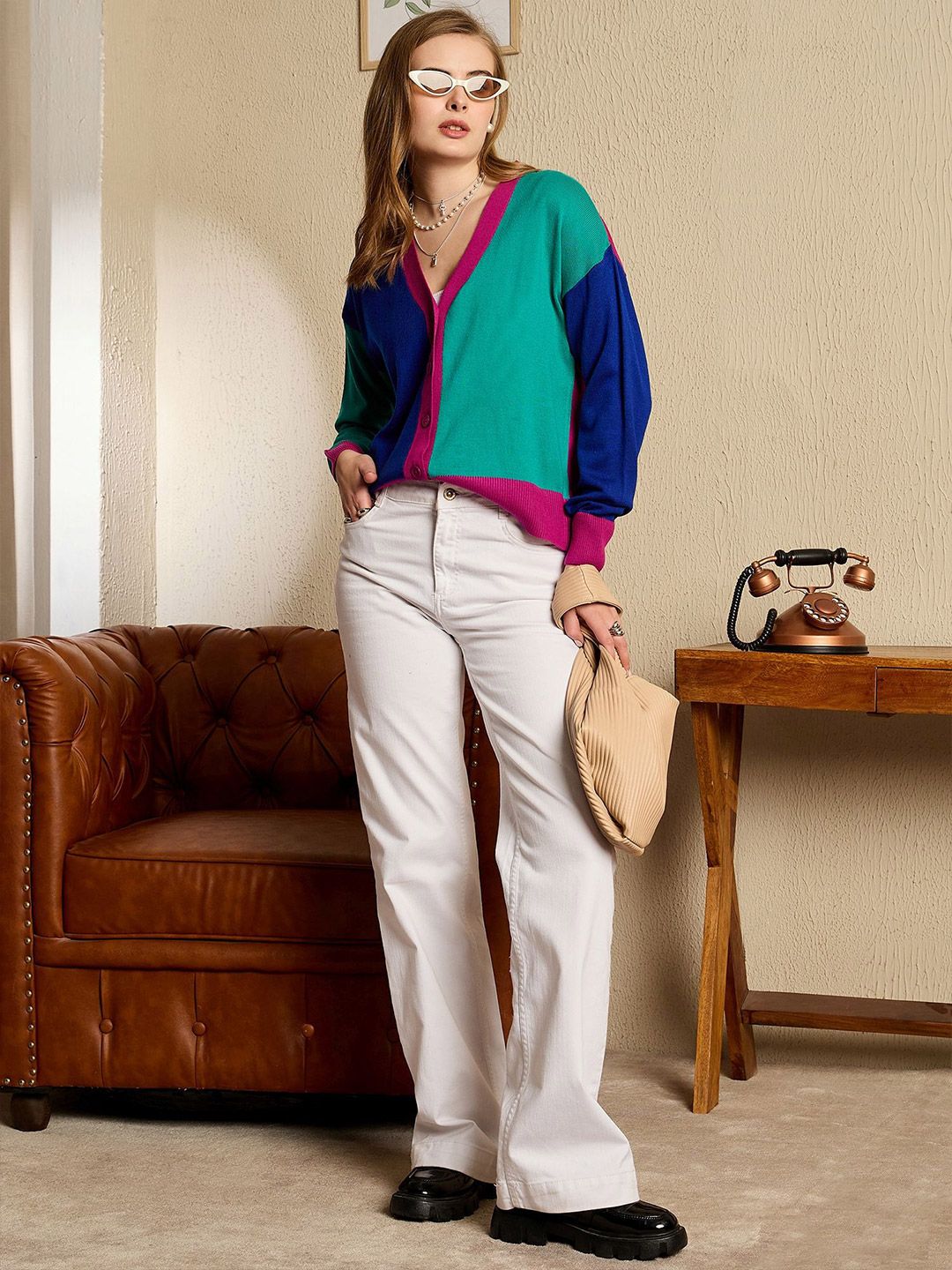 Berrylush Women Colourblocked Cardigan