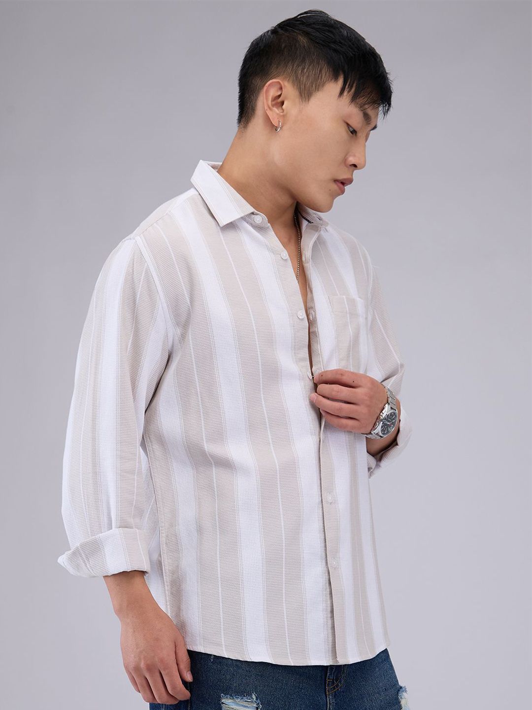 VASTRADO Men Classic Cutaway Collar Vertical Striped Cotton Slim Fit Casual Shirt